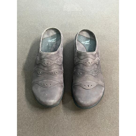 Dansko Glenna Brown Nubuck "Distressed Look" Clogs Women's Size EU 38 US 7.5-8 - Picture 3 of 9